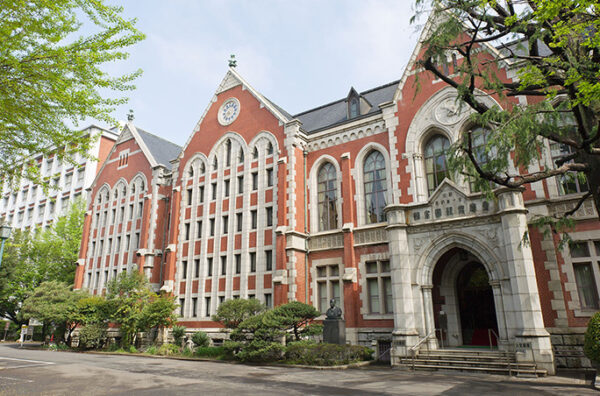慶応義塾大学